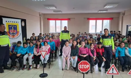 255 öğrenciye trafik güvenliği eğitimi