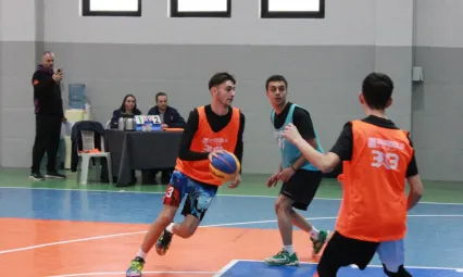 Anadolu Koleji'nden Öğretmenler Gününe özel 24 takımlı basketbol turnuvası