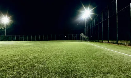 Arkadaş maçı bütçeyi zorluyor: Kayseri'de halı saha fiyatları