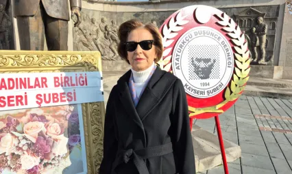 Ayşe Uzunlu, 'Türk kadını siyasi hayatta hak ettiği yerde değil'
