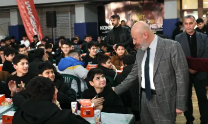 Çolakbayrakdar'dan şehrin teknoloji lisesine ziyaret