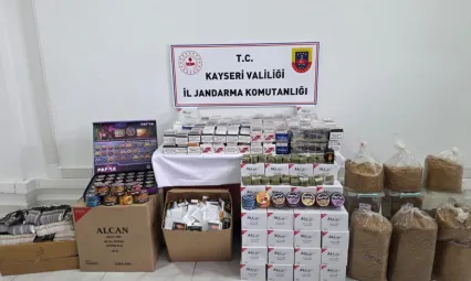 Develi'de kaçakçılık operasyonu: 26 bin 240 içi tütün doldurulmuş makaron