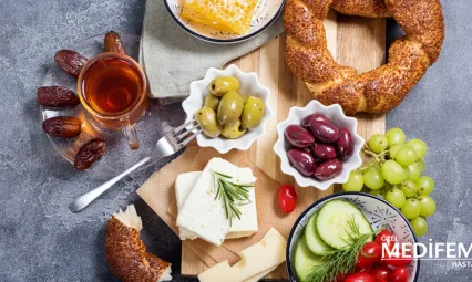 Dietisyenden Ramazan'da Sağlıklı Beslenme Önerileri