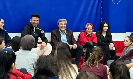 Dursun Ataş, Toplumun Farklı Kesimleriyle Buluşmaya Devam Ediyor