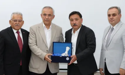 ERÜ'de Bağışlanan Cihazlar ve Yenilenen Bölümlerle Sağlıkta Yeni Bir Dönem Başladı