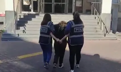 Hırsızlık suçundan 14 yıl hapis cezasıyla aranan kadın yakalandı
