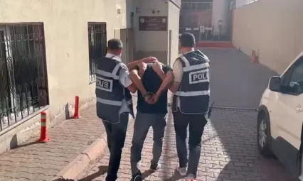 Hırsızlık ve dolandırıcılık suçundan hükümlü firari yakalandı
