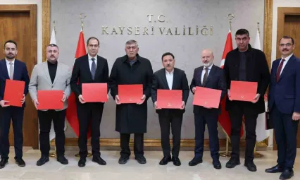 İki Mahalleye Aile Sağlığı Merkezi İçin İmza Töreni