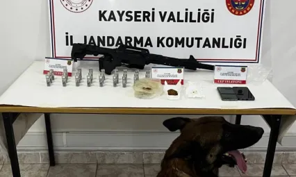 Jandarmadan operasyon: Uyuşturucu madde ve av tüfeği ele geçirildi