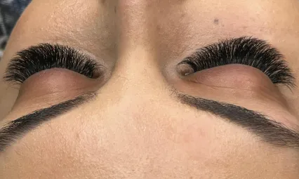 'Kayseri'de kirpik yaptırma yaşı 13'e kadar düştü '