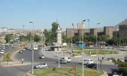 Kayseri Şehir Endeksi Güven Vermiyor: Gelirde ve Büyümede Gerileme