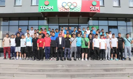 Kayserili güreşçiler Sivas'a gitti