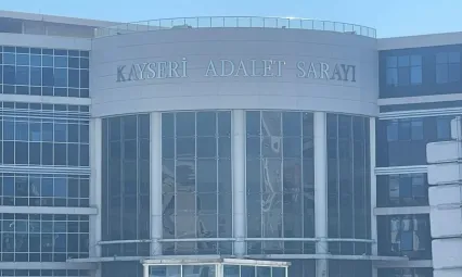 Kızının erkek arkadaşının ölümüyle yargılanan baba: kazara oldu