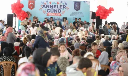 Melikgazi Belediyesi, Anneler Günü Şenliği ile gönüllere dokundu