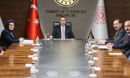 Milletvekili Böhürler, Bakan Kacır'ı Kayseri Teknopark'a davet etti