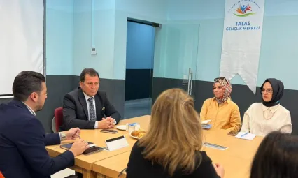 Müdür Kabakcı, 'Gençlerin emeğiyle büyüyen projeler, toplumumuzun geleceğine yapılan en güçlü yatırımdır'