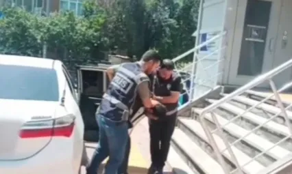 Uyuşturucu madde ticareti yapmak suçundan aranan firari yakalandı