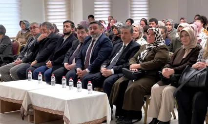 Yeşilhisar'da 'Ailem Benim Her Şeyim' konulu seminer düzenlendi