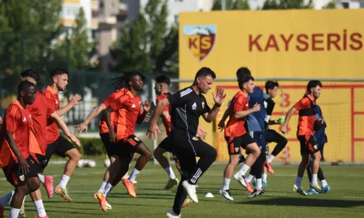 Kayserispor sezonu transfer tahtası kapalı olarak açtı