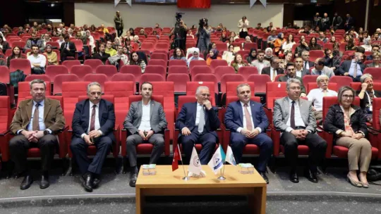 '10. Erciyes Pediatri Akademisi Kongresi' ve '2. Türk Dünyası Erciyes Çocuk Nörolojisi Kongresi' düzenlendi
