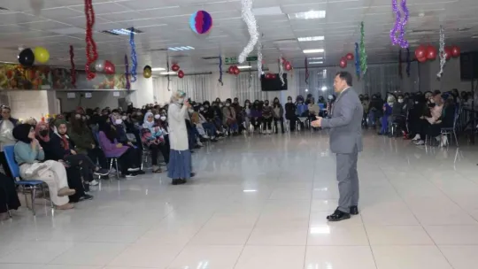 'Biz Bize Moral Akşamları' etkinliklerle devam ediyor