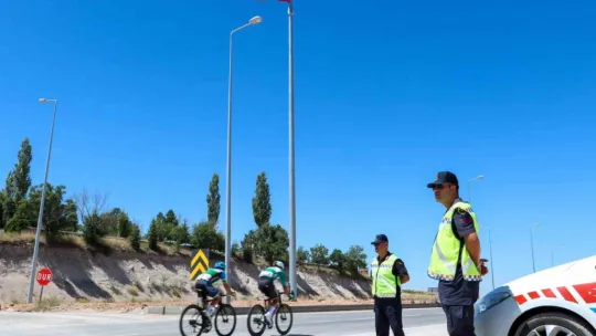 'Grand Prix Kültepe Bisiklet Yol Yarışları' Yapıldı