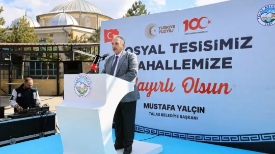 'Hizmet sınırı olmayan başkanımızla gurur duyuyoruz'