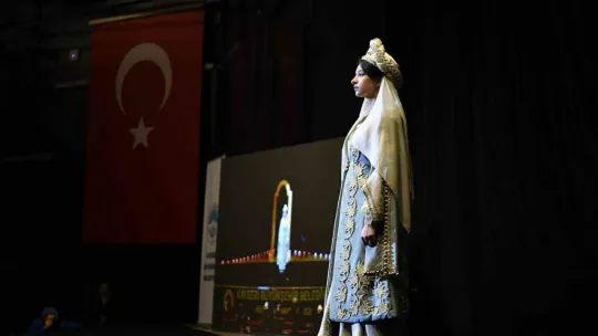 'Kahraman Türk Kadınları Defilesi yapıldı