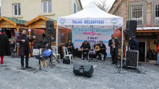 'Maharetli Eller'de Kadınlar Günü coşkusu