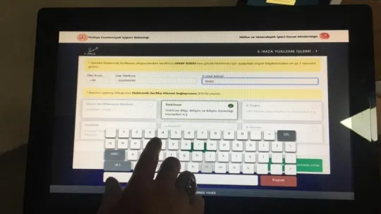 'Nüfusmatik' sıraları önlüyor