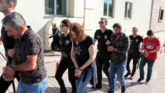 'Siyah inci' operasyonunda 18 şüpheli sağlık kontrolünde