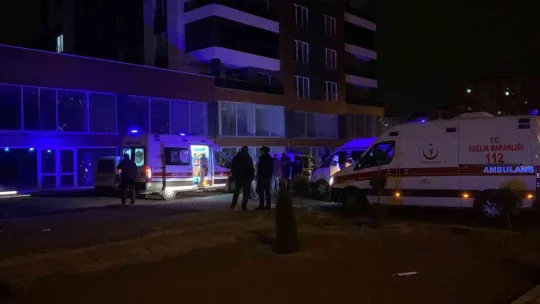 13. kattan düşen genç kız hayatını kaybetti