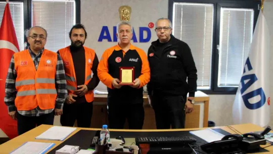 2 bin 800'ün üzerinde AFAD Gönüllüsü Amatör Telsizcilik Eğitimi Aldı