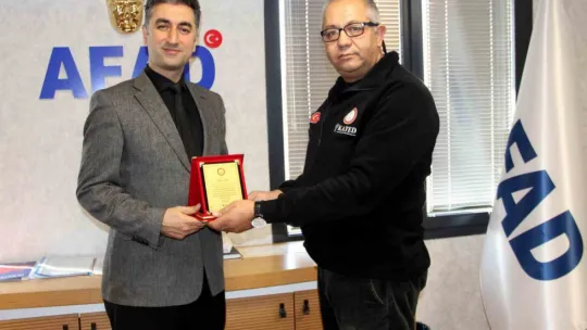 2 bin 800'ün üzerinde AFAD Gönüllüsü Amatör Telsizcilik Eğitimi Aldı