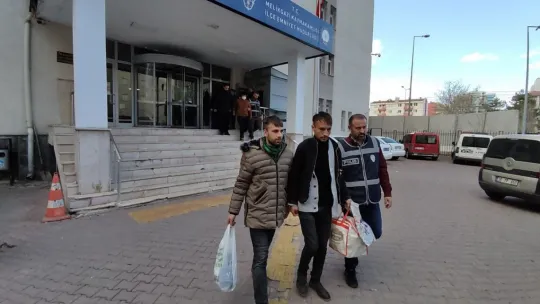 25 yıl 9 ay kesinleşmiş hapis cezası bulunan hırsızlık zanlısı polisten kaçamadı