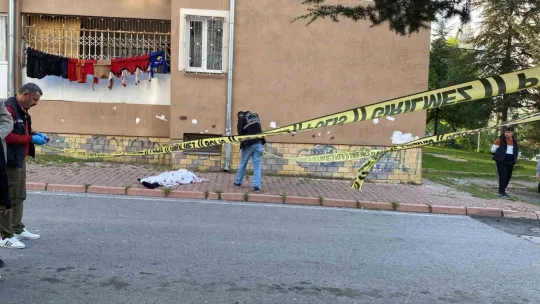 3. kattan düşen kanser hastası hayatını kaybetti