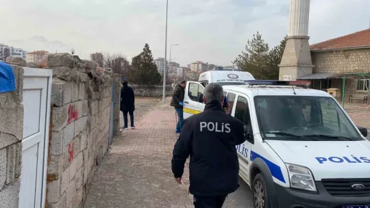 3 yaşındaki bebek beşiğinde ölü bulundu