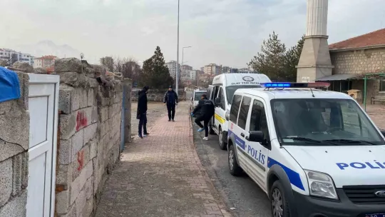 3 yaşındaki bebek beşiğinde ölü bulundu