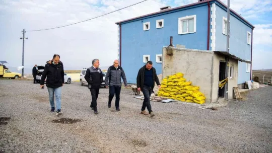53 çiftçiye 20 ton ekmeklik buğday tohumu dağıtıldı