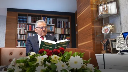 7/24 kütüphane uygulaması gençlerden tam not aldı