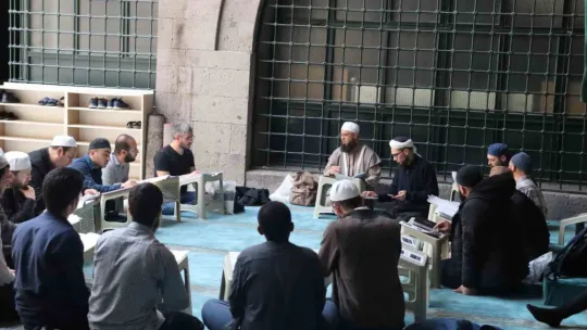 774 yıllık medresede itikafa girdiler