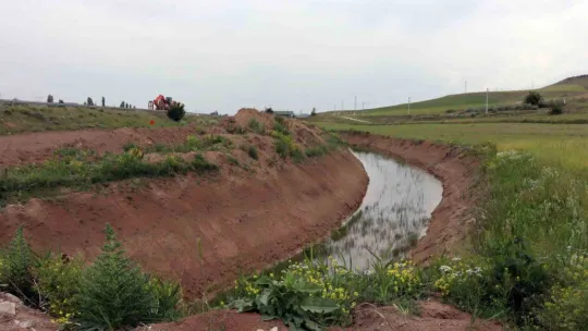 8 kilometrelik gizemli kanal merak konusu oldu