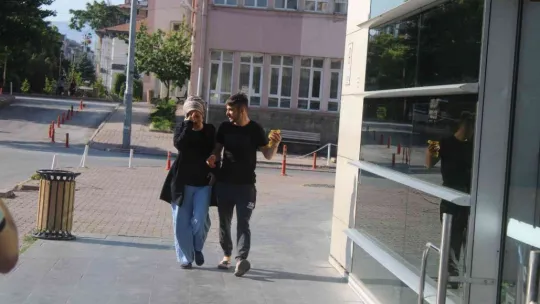 Acemi kasaplar hastanelik oldu