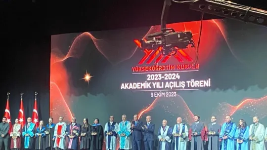 AGÜ Öğretim Üyesi Dr. Koca'ya YÖK'ten Üstün Başarı Ödülü
