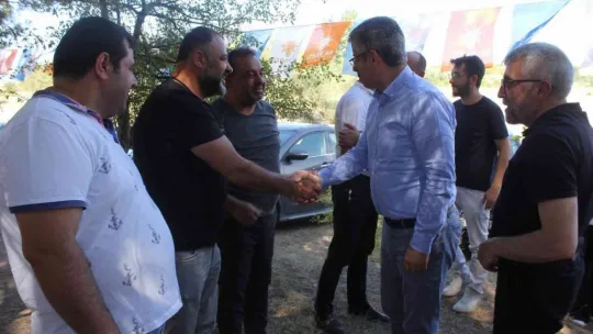AK Parti'den 'Kuruluşumuzdan Günümüze Teşkilat Buluşması' Programı Düzenlendi
