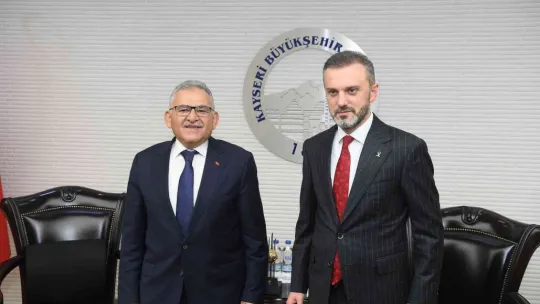 AK Parti Genel Başkan Yardımcısı Kandemir'den Büyükkılıç'a ziyaret
