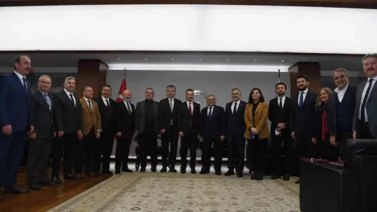 AK Parti Genel Başkan Yardımcısı Kandemir'den Büyükkılıç'a ziyaret
