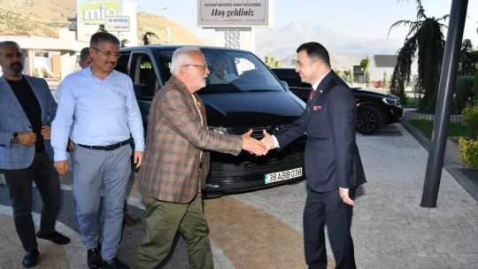 AK Parti Grup Başkan Vekili Elitaş, 'Kayseri OSB Türkiye'nin gurur kaynağı'
