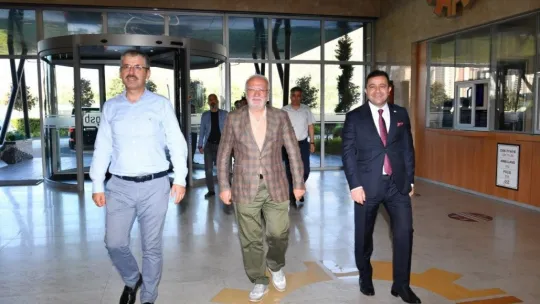 AK Parti Grup Başkan Vekili Elitaş, 'Kayseri OSB Türkiye'nin gurur kaynağı'