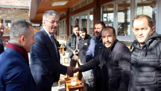 AK Parti İl Başkanı Çopuroğlu İlçeleri Ziyaret Etti